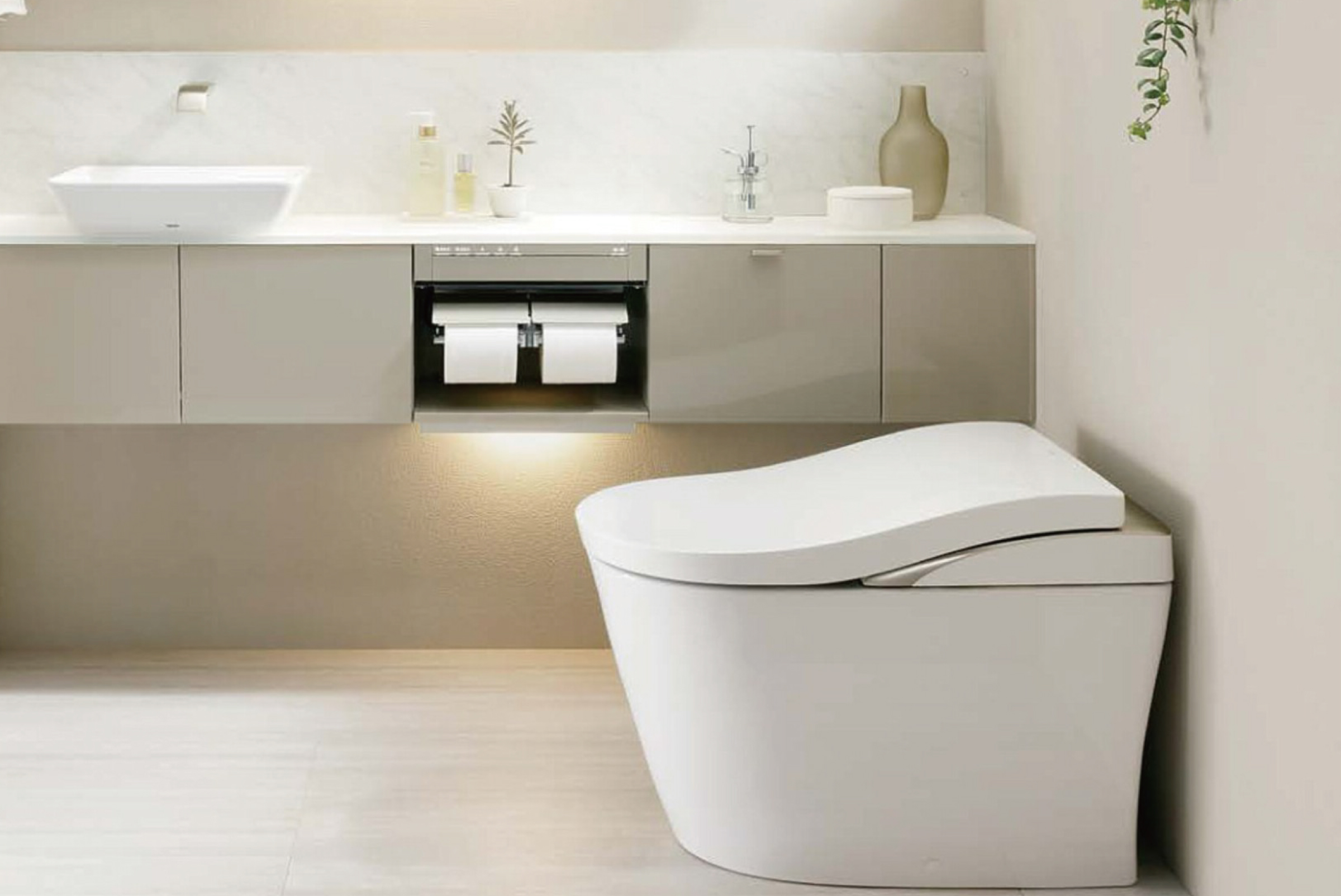 ハトウェブが笑顔咲かす